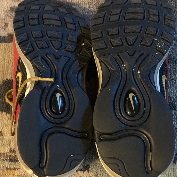 RED BLACK AND GOLD NIKES - Picture 4 of 6